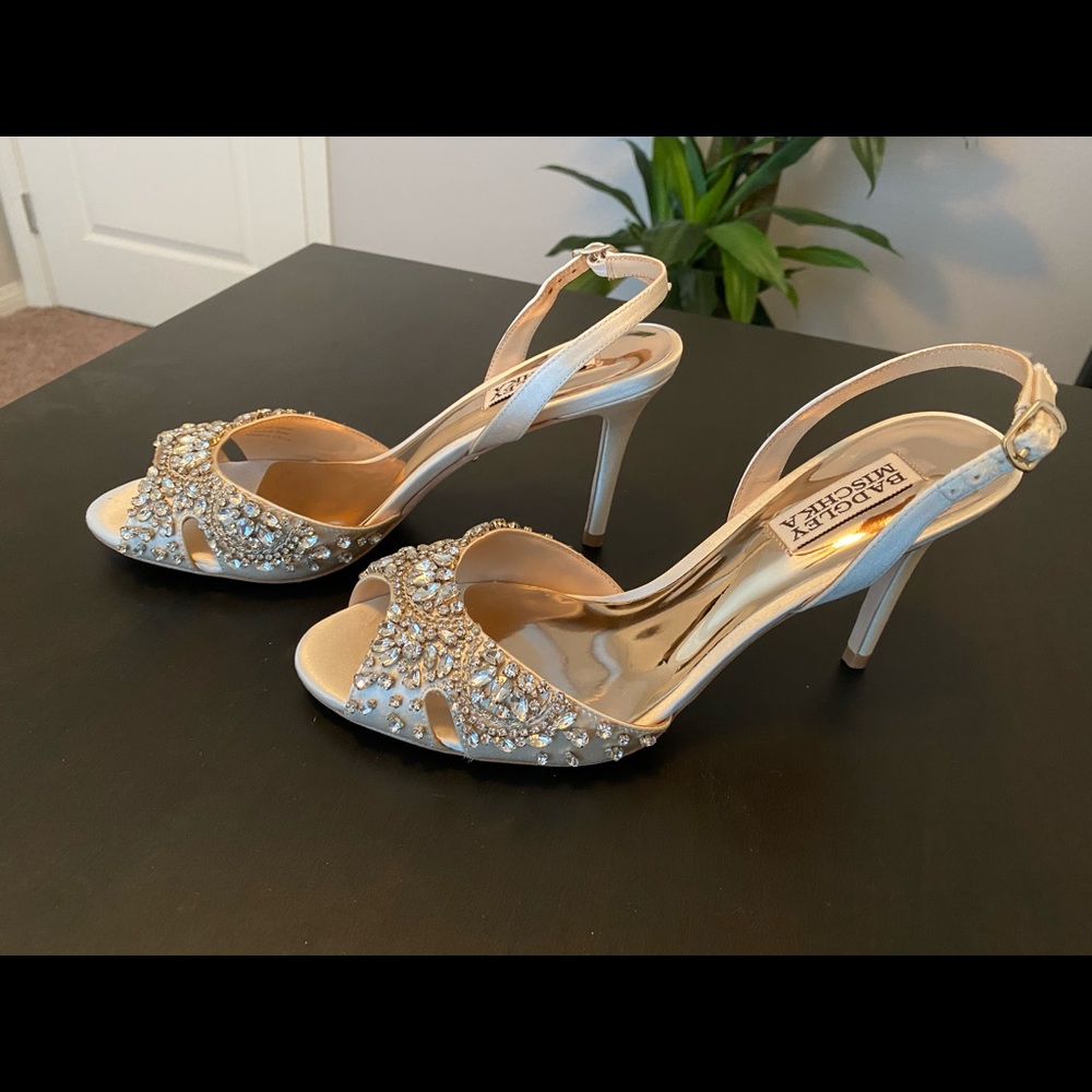 Badgley Mischka Paula heels size 7.5